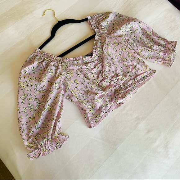 ASOS Tops - NWOT floral ASOS Crop Top